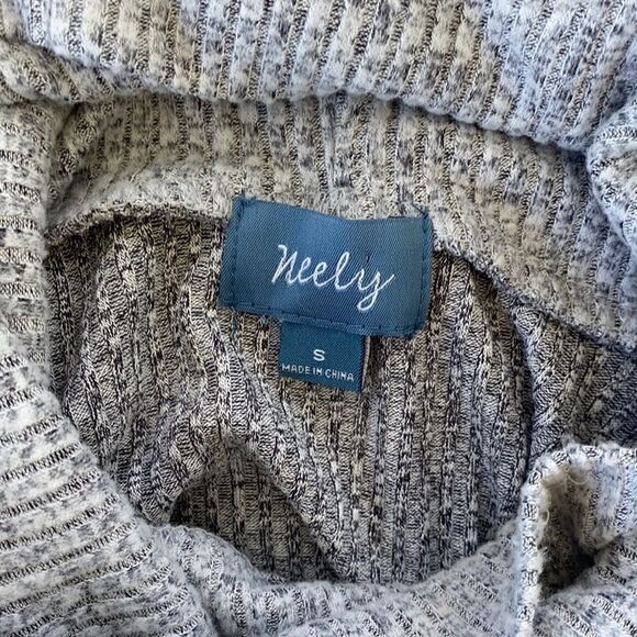 Neely Turtleneck Ribbed Sweater Dress Heather Gray Size Small - Picture 7 of 12
